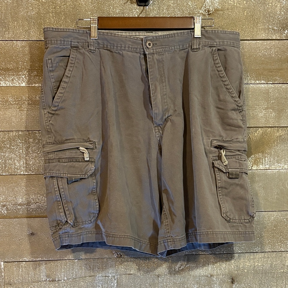 Big Dogs Men's Charcoal Cargo Shorts